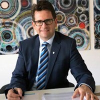Dr. Andreas Paul Dr. Andreas Paul